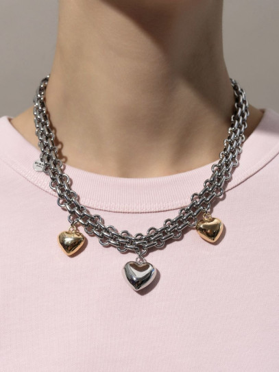 Чокер "Love Is" 